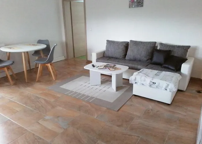 Landblick Am Hankehuebel شقة
